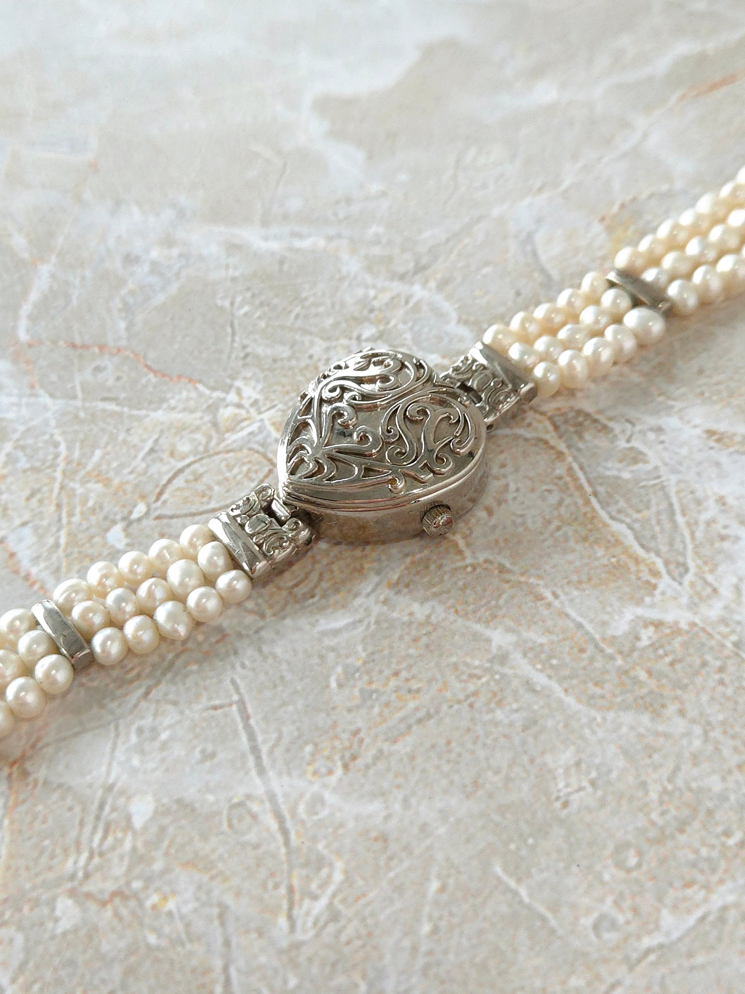 Ornate Heart Pearl Quartz Watch