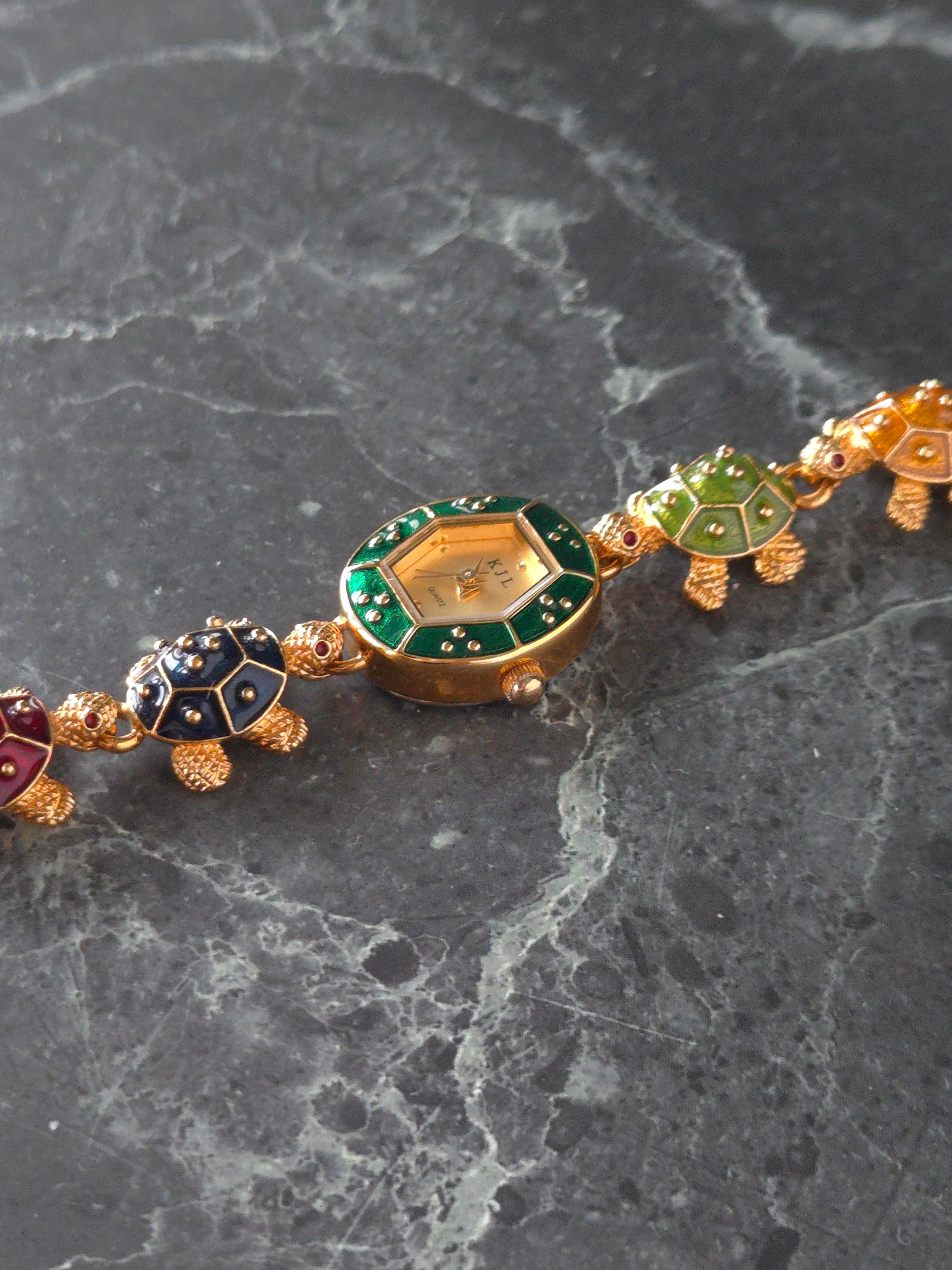 KJL Turtle Link Bracelet Quartz Watch